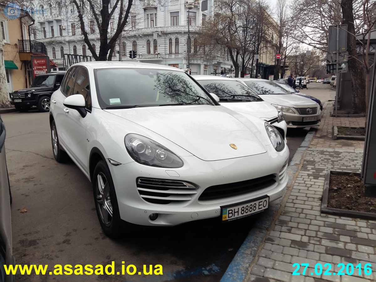 BH 8888 EO, Porsche Cayenne 2nd gen (958; 92A), 2010–2014