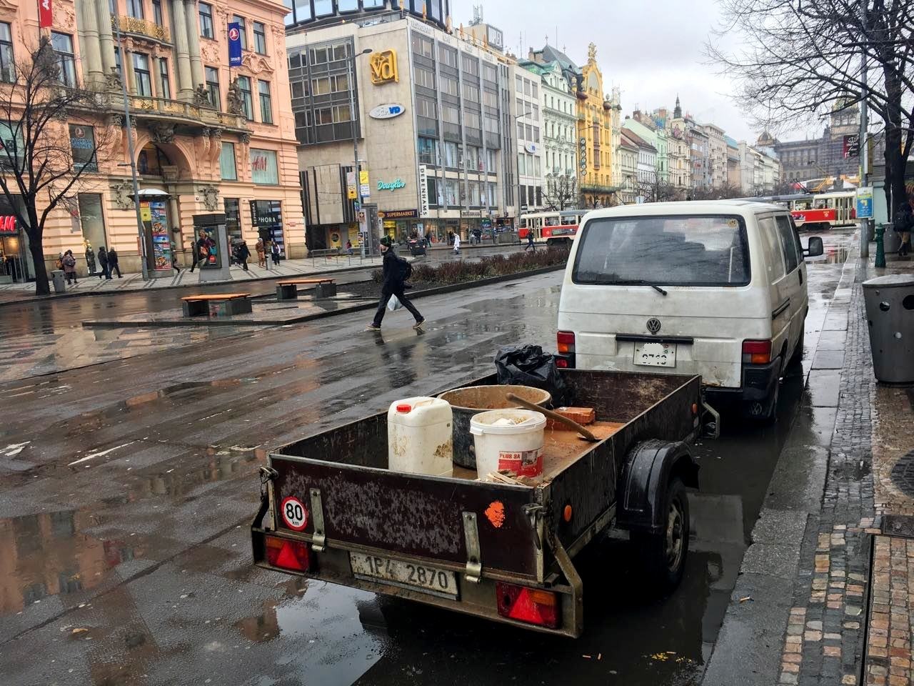 1P4 2870, Cars (2001) 