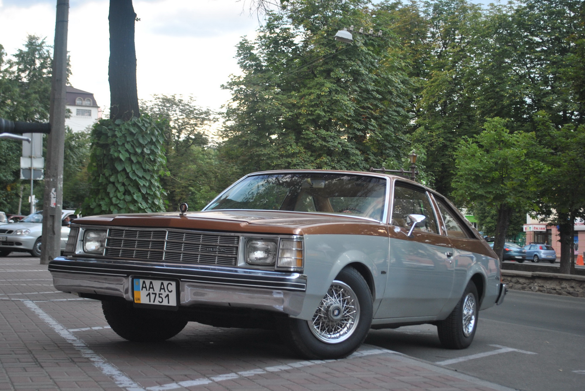 AA 1751 AC, Buick Century 4th gen Coupé (27; A-body), 1977–1979
