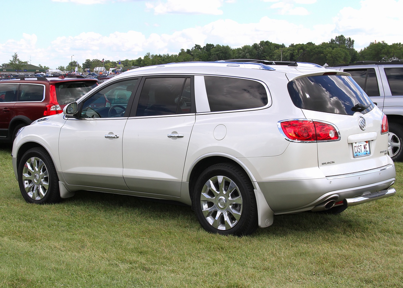 CAST ME, Buick Enclave 1st gen (GMT967), 2007–2012