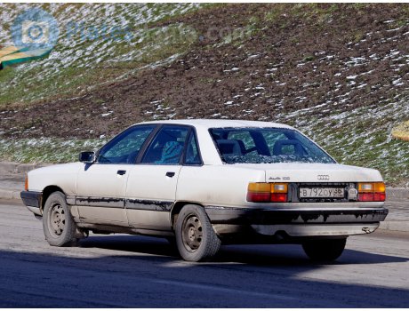 в792оу36, Audi 100