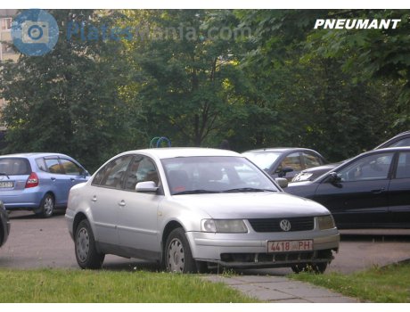 4418 PH, Volkswagen Passat