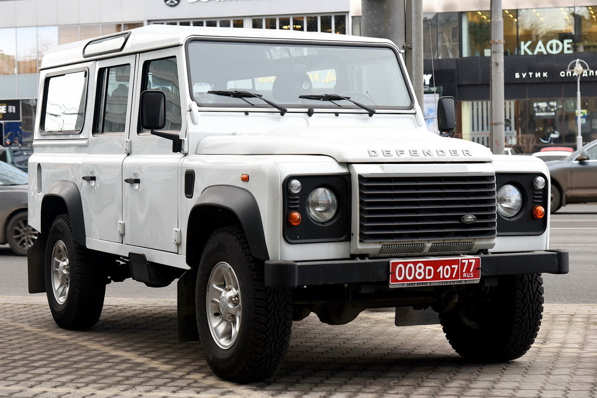 008 D 107 77, Land Rover Defender 