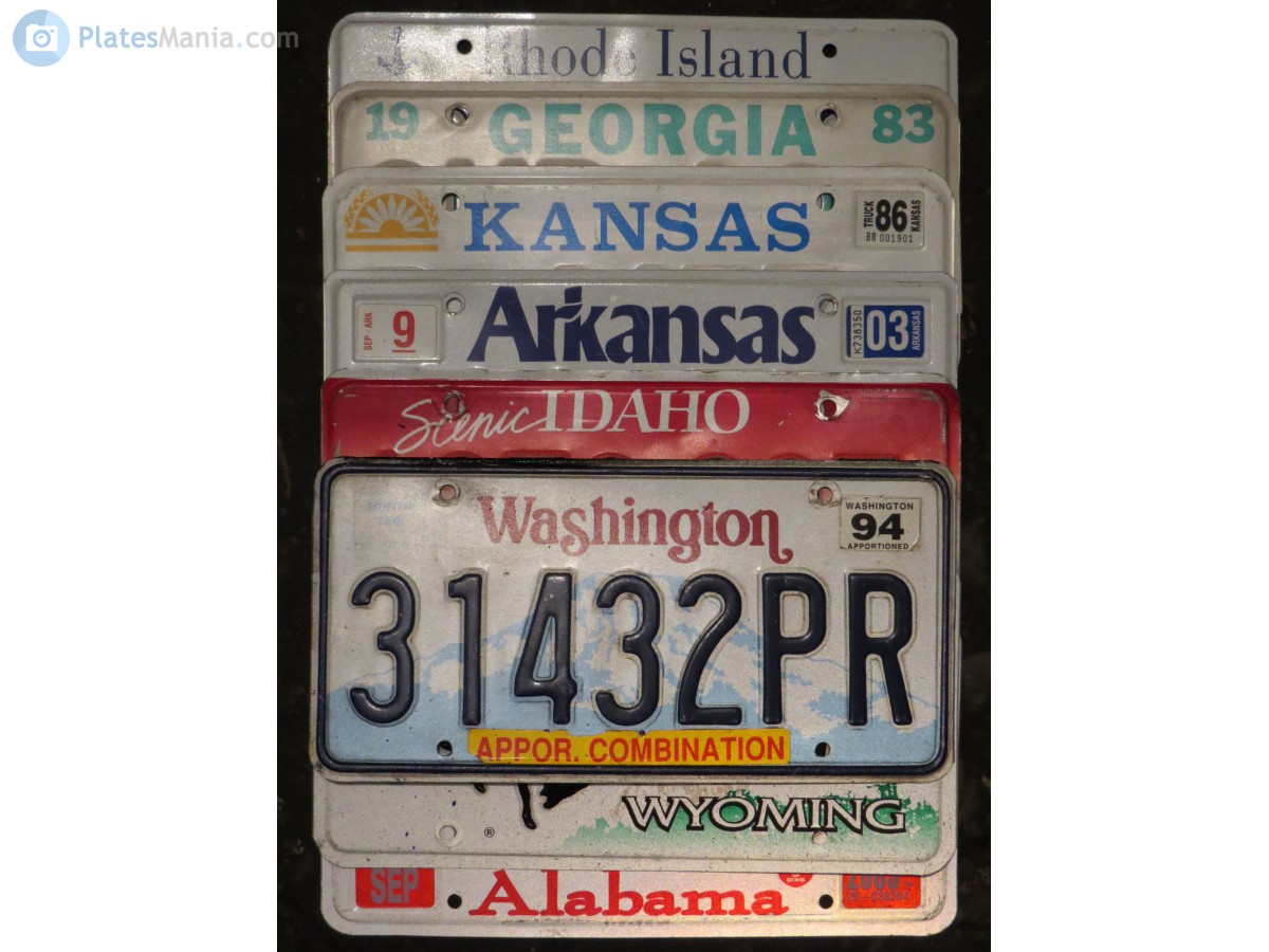 31432PR, License plate without vehicle 