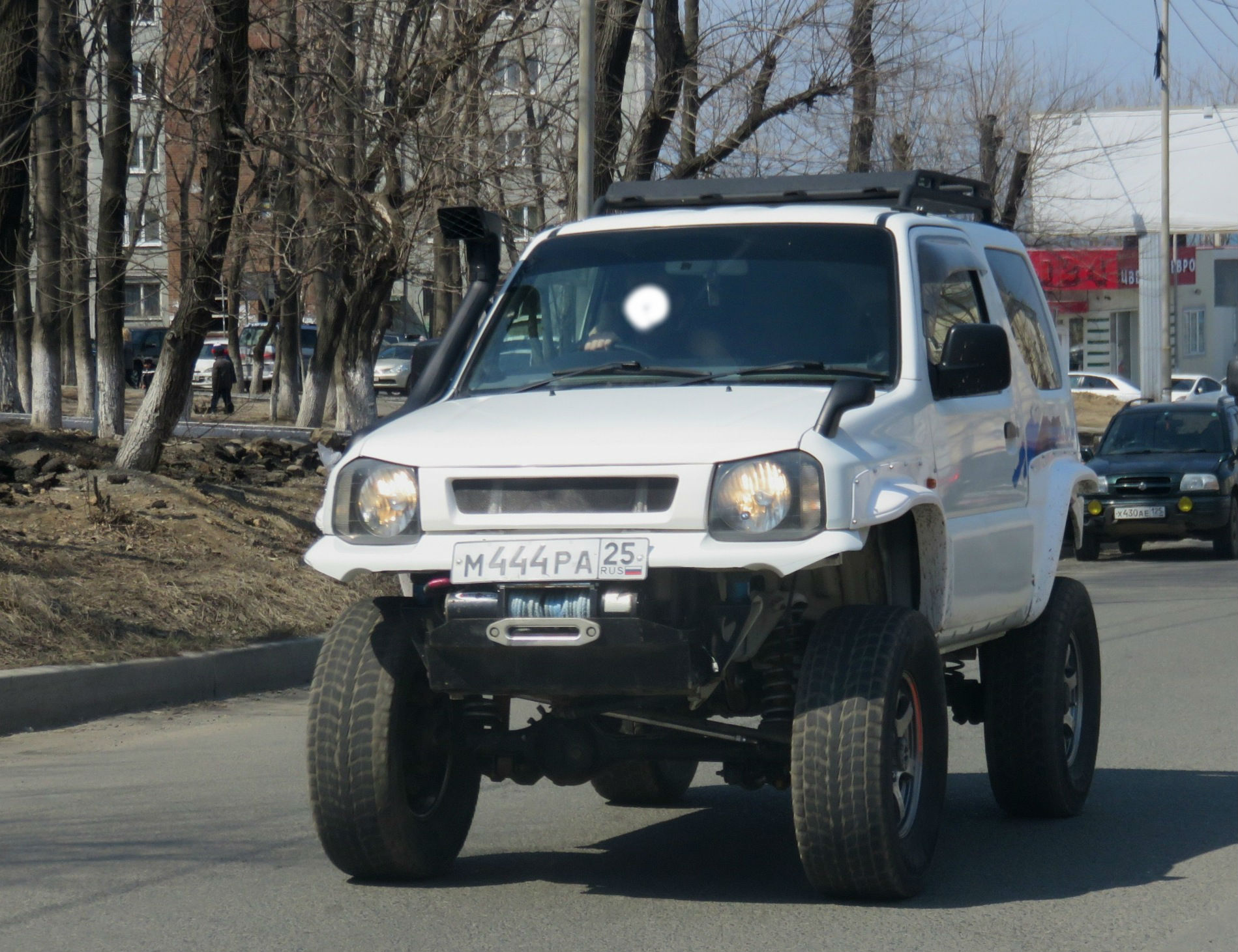 м 444 ра 25, Suzuki Jimny Wide 1st gen (JB33/JB43), 1998–2002