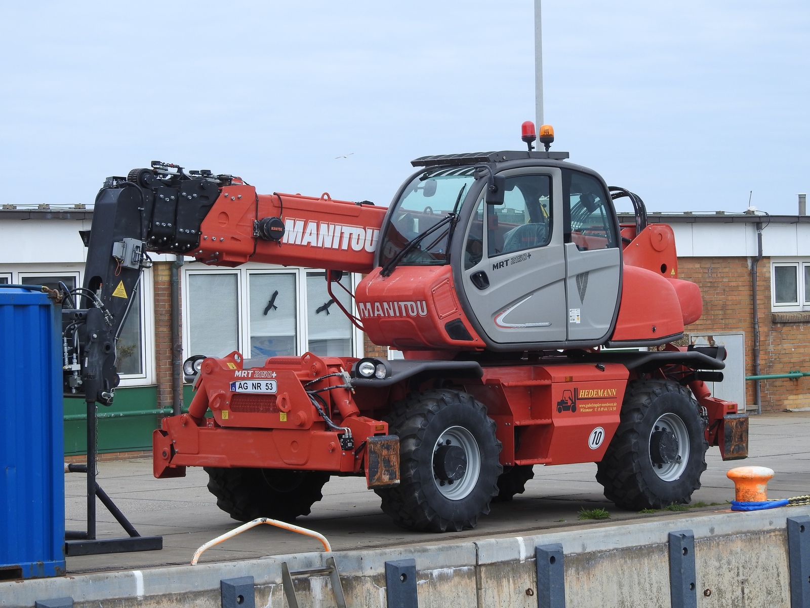 AG NR 53, Manitou 