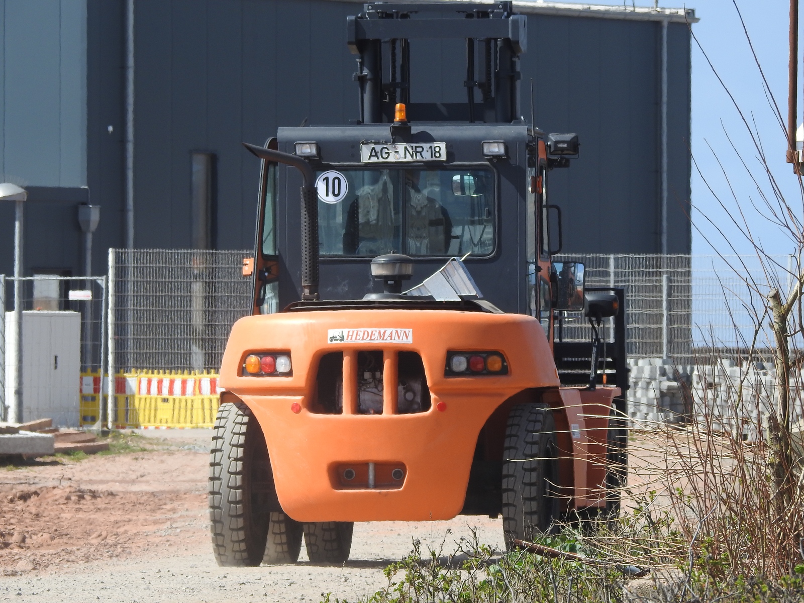 AG NR 18, Regular plates 