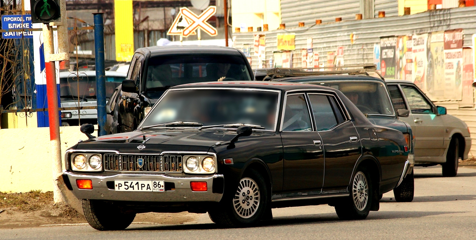 р 541 ра 86, Nissan Gloria 4th gen Sedan (230), 1971–1975