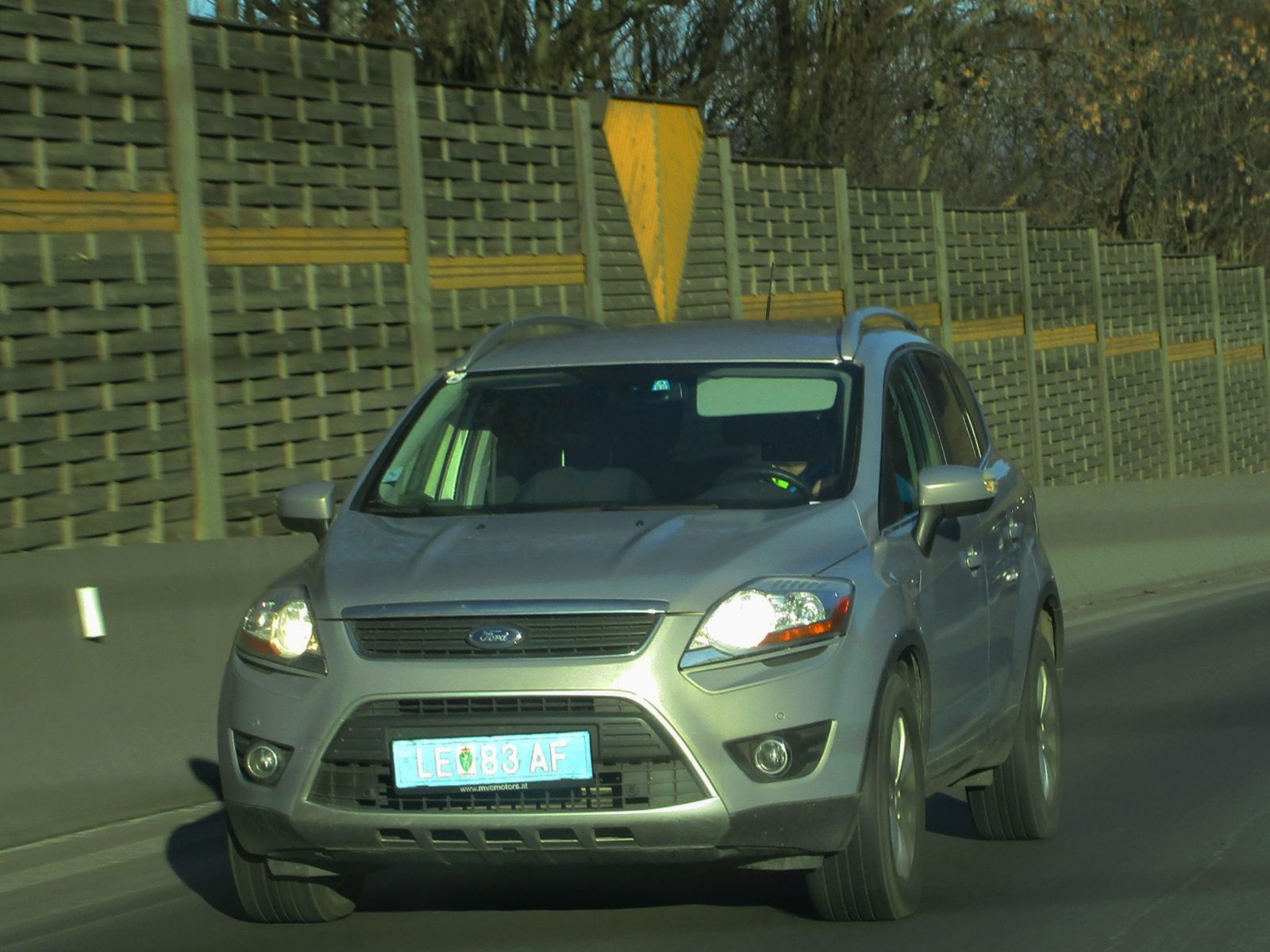 LE 83 AF, Ford Kuga 1st gen (C394), 2008–2013