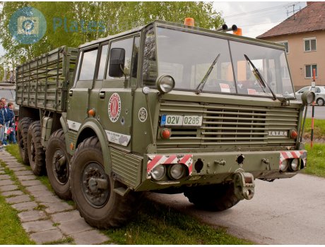 02V 0285, Tatra 813