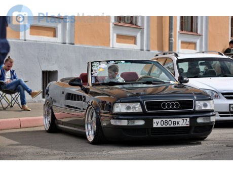 у080вк77, Audi Cabriolet
