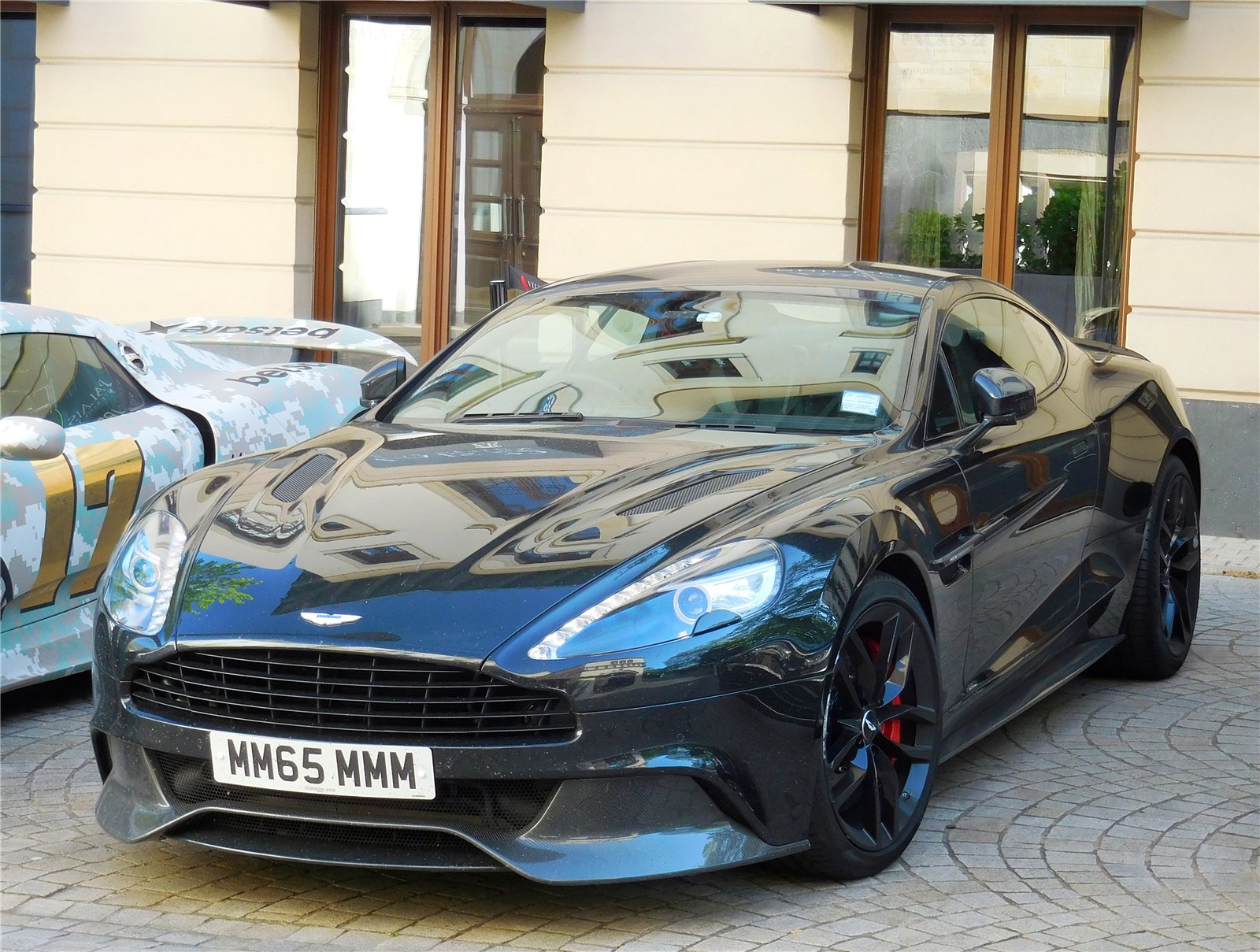MM65MMM, Aston Martin Vanquish 2nd gen, 2012–2018