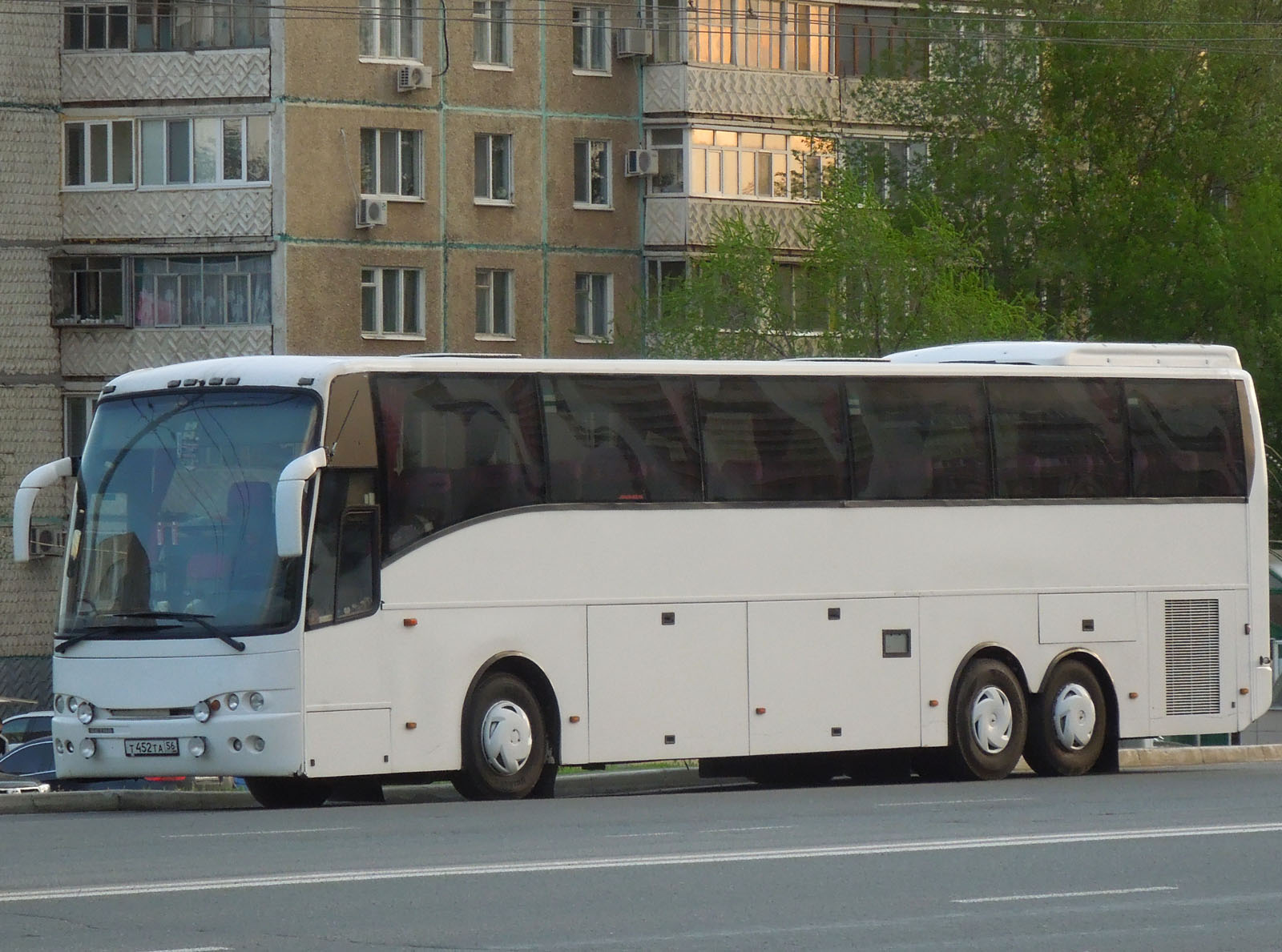 т 452 та 56, Jonckheere Mistral 