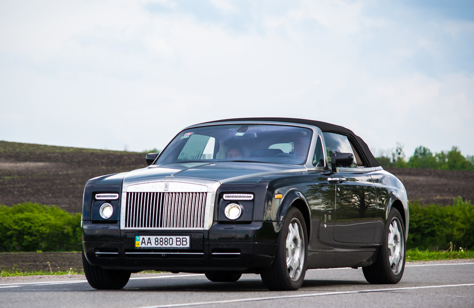 AA 8880 BB, Rolls-Royce Phantom Drophead Coupé 
