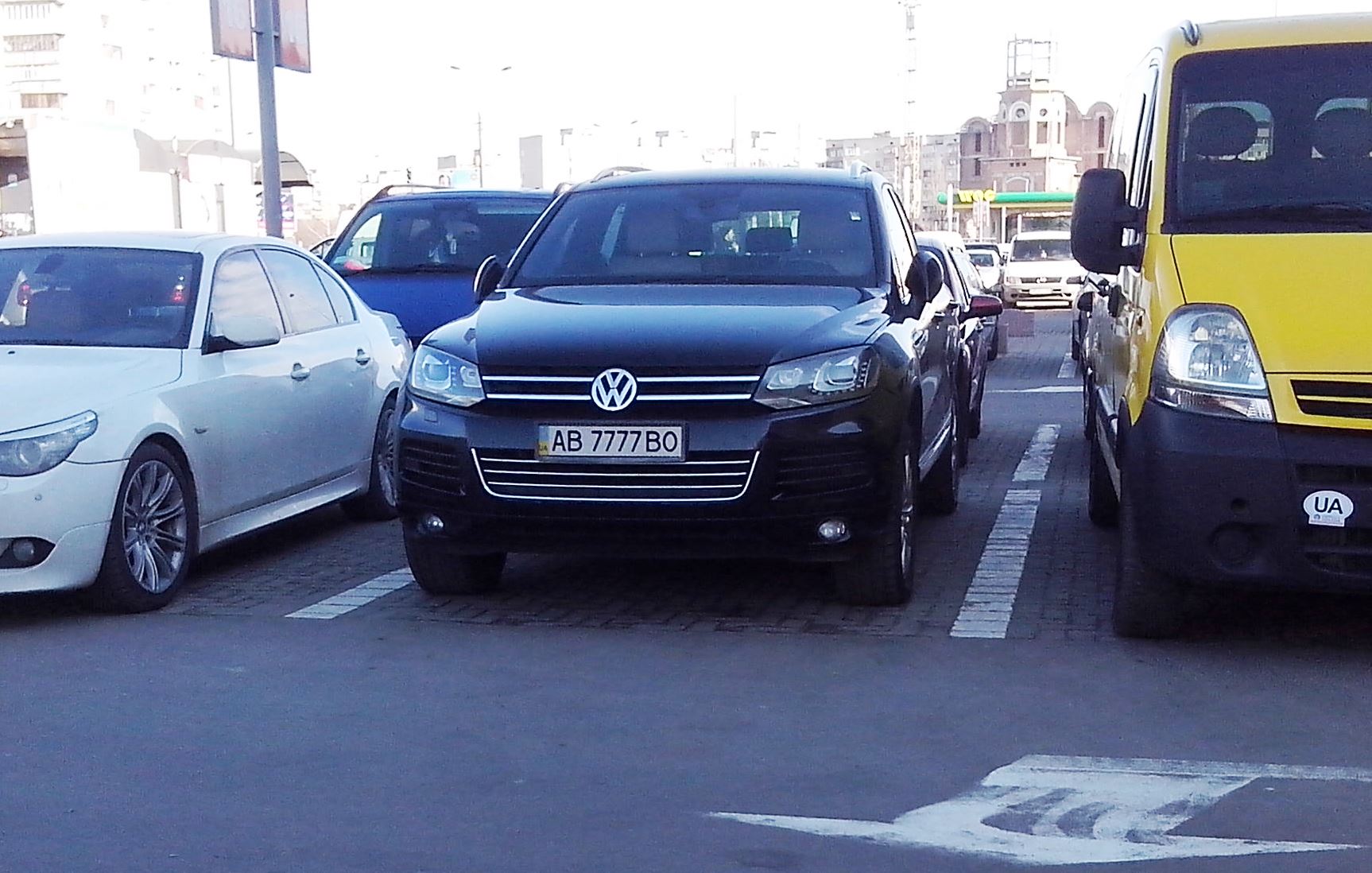 AB 7777 BO, Volkswagen Touareg 2nd gen (7P), 2010–2018