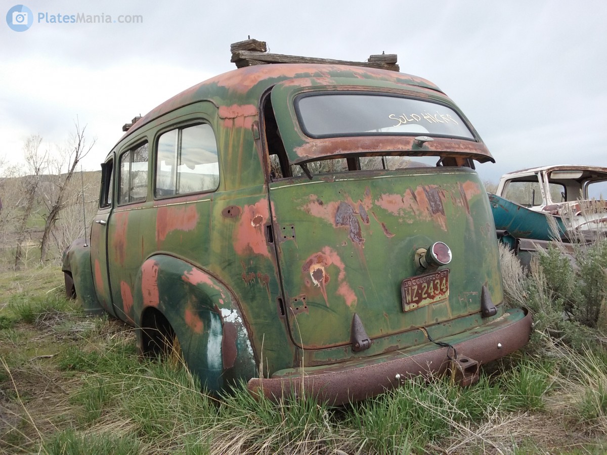 WZ-2434, Chevrolet Suburban 6th gen, 1966–1972