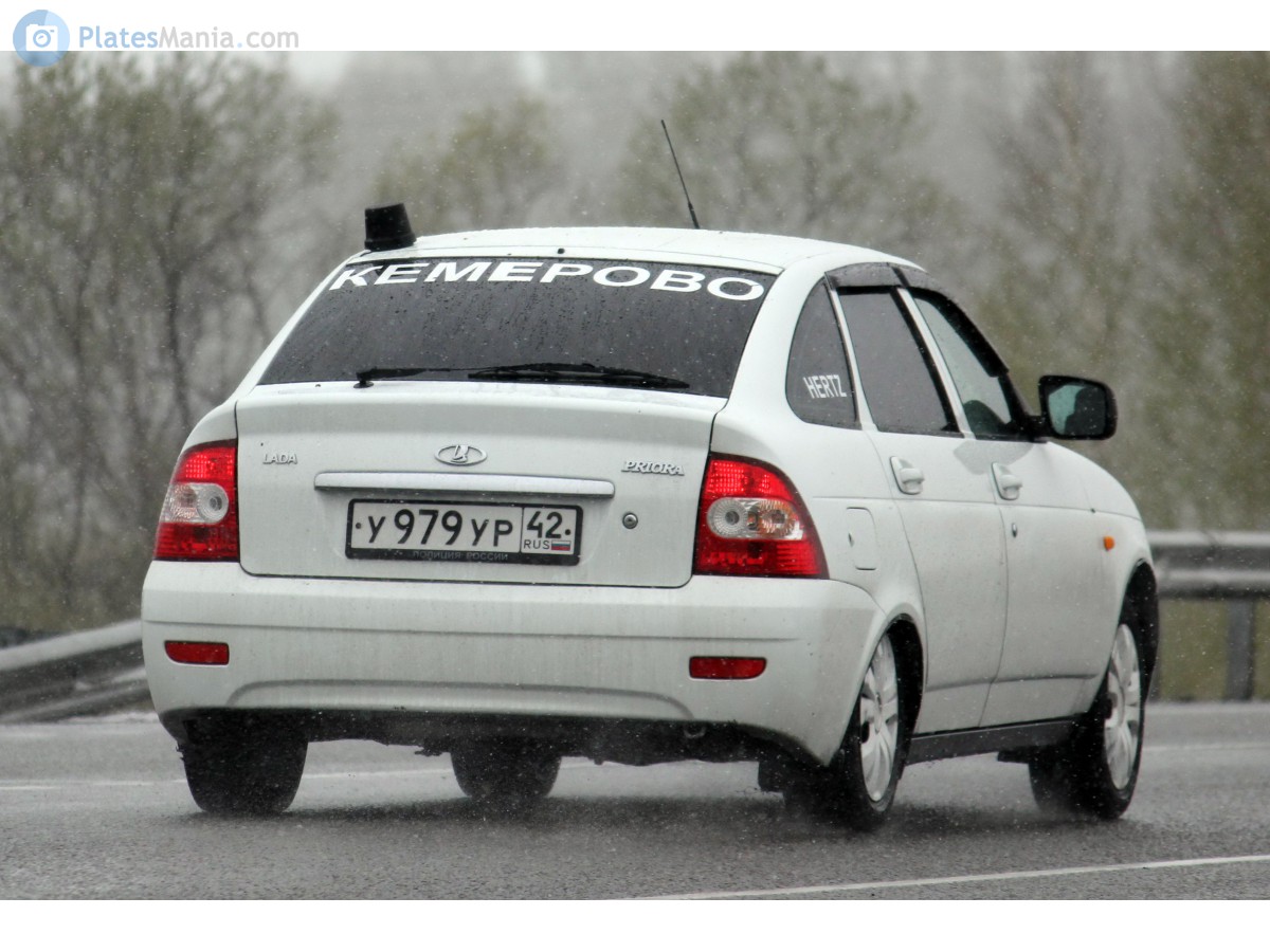 у 979 ур 42, Lada (VAZ) 2172 Priora 