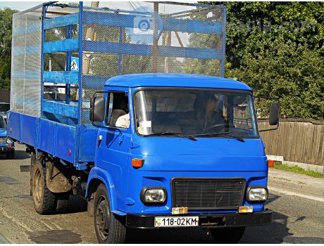 10 118-02 KM, Avia A30