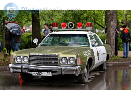 м452нн29, Chrysler Newport