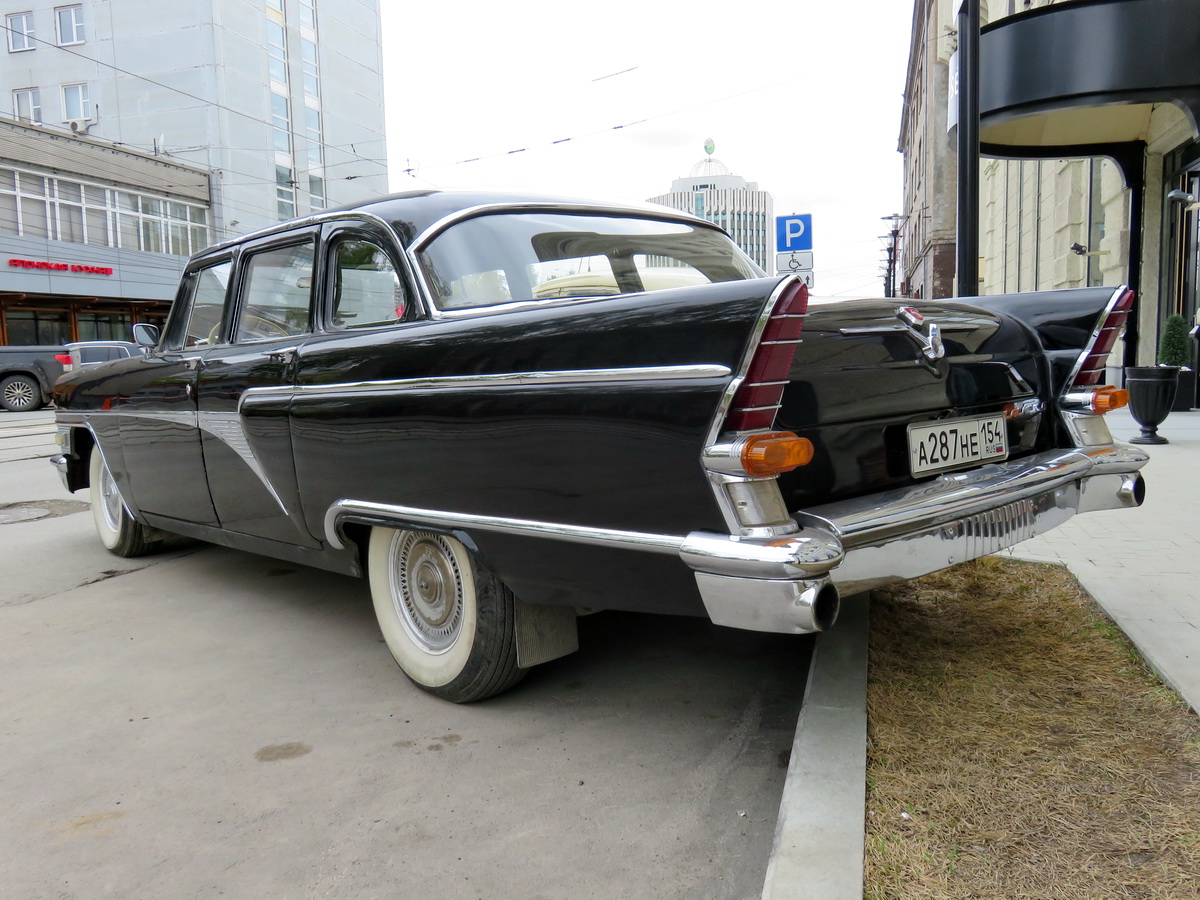 а 287 не 154, GAZ 13 Чайка 13/13А Sedan, 1957–1981