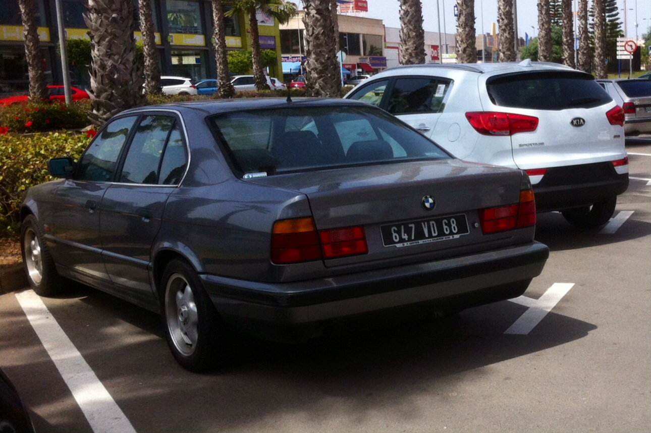 647 VD 68, BMW 5 Series 3rd gen Sedan (E34), 1988–1995