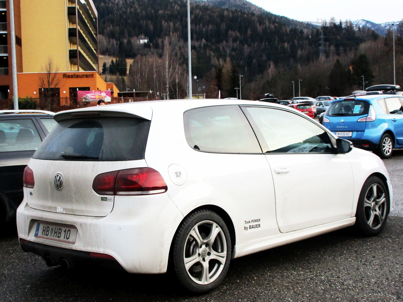 HB HB 10, Volkswagen Golf 