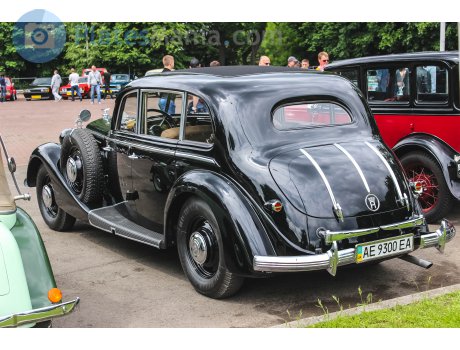 AE 9300 EA, Horch 930