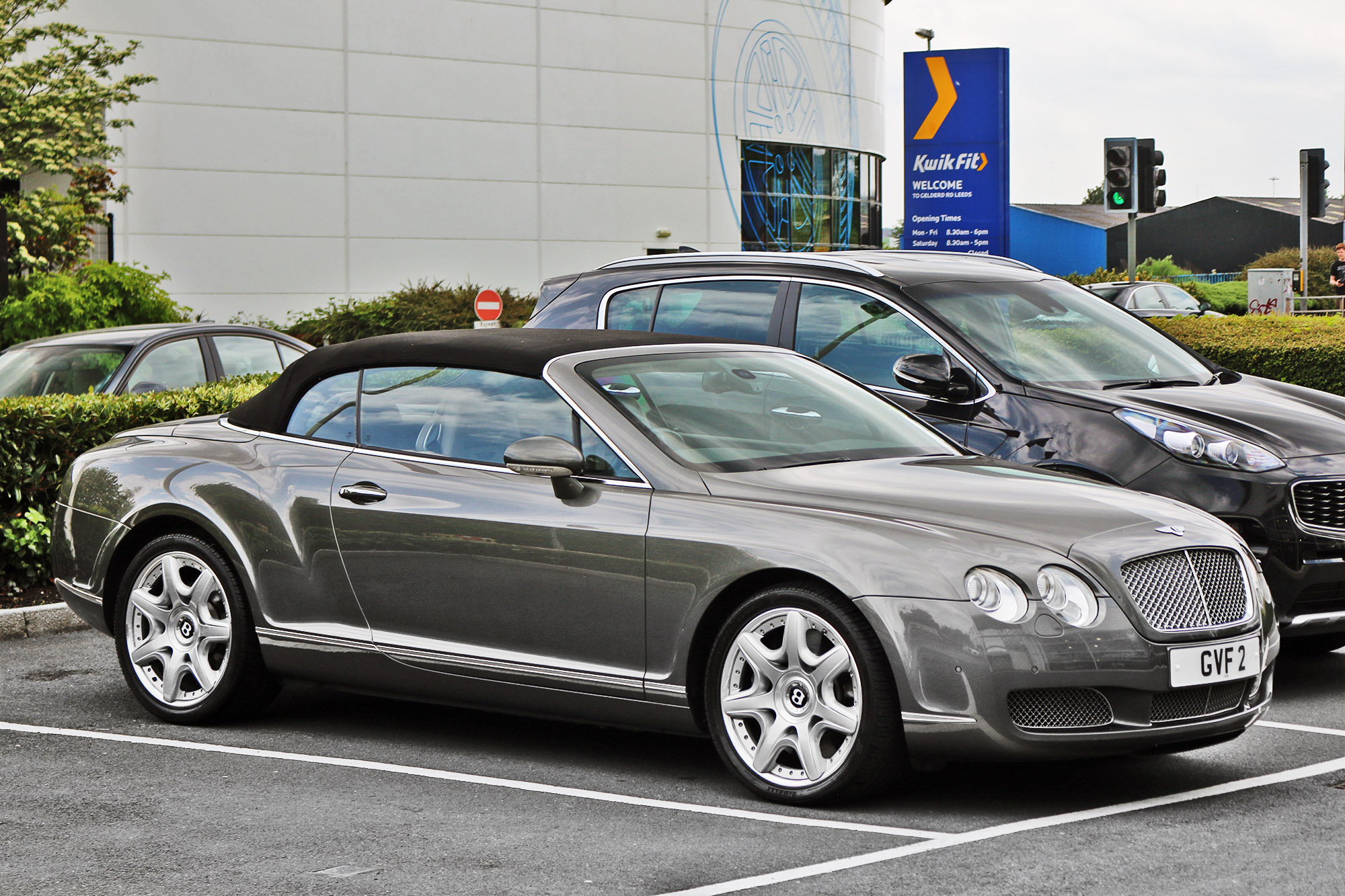 GVF2, Bentley Continental 4th gen GTC, 2006–2011