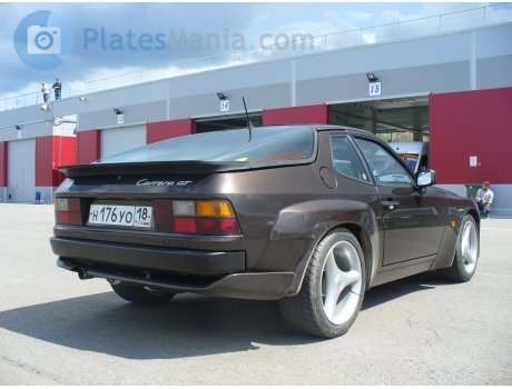н176уо18, Porsche 944