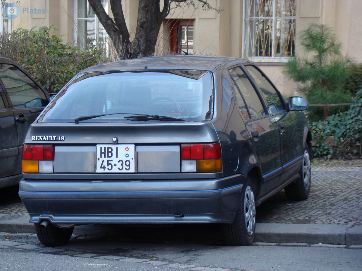 HBI 45-39, Renault 19 1st gen 5-door Hatch (B53), 1988–1992