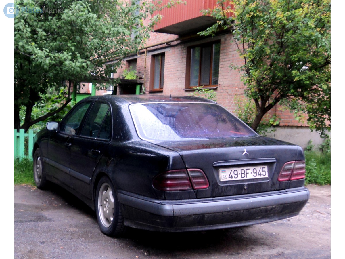 49-BF-945, Mercedes-Benz E-Klasse 2nd gen Sedan (W210), 1995­–2002