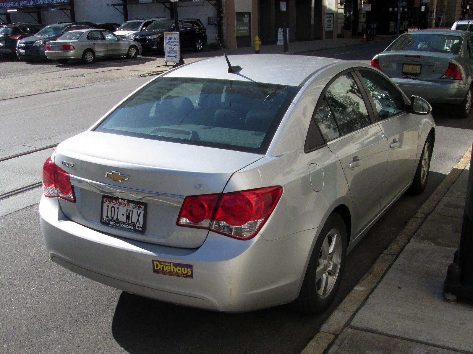 101-WLX, Chevrolet Cruze 1st gen Sedan (J300), 2008–2016