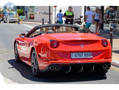 T 6767 BBD, Ferrari California