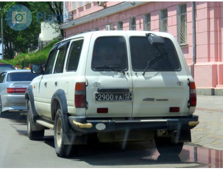 2900 уа 12, Toyota Land Cruiser
