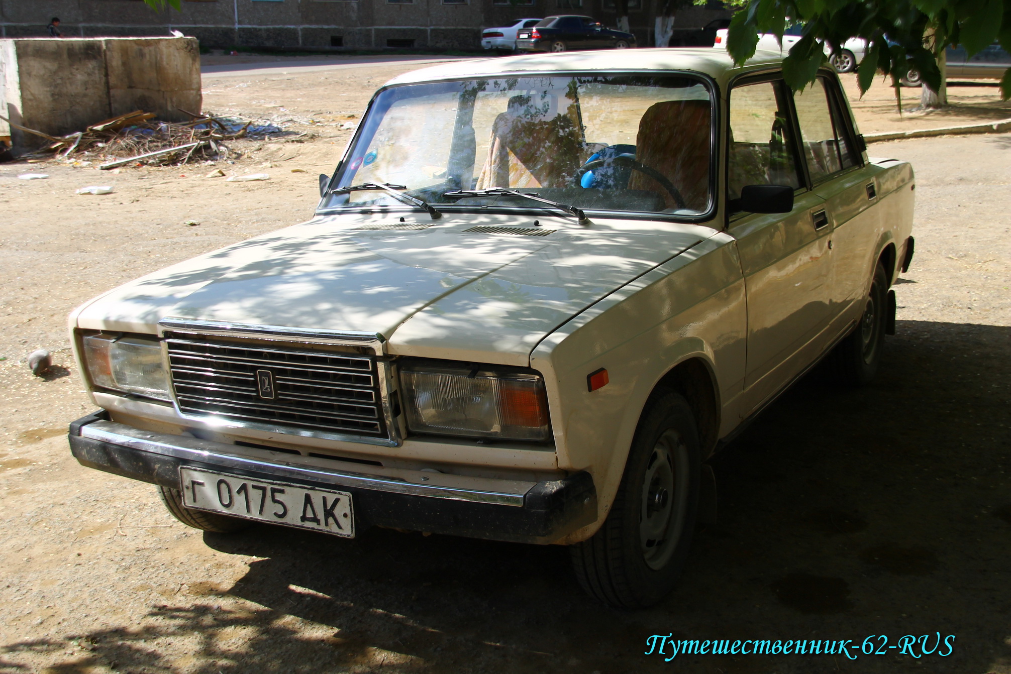г 0175 ДК, Lada (VAZ) 2107 Жигули (Nova / Riva / Signet / 1500), 1982–2014