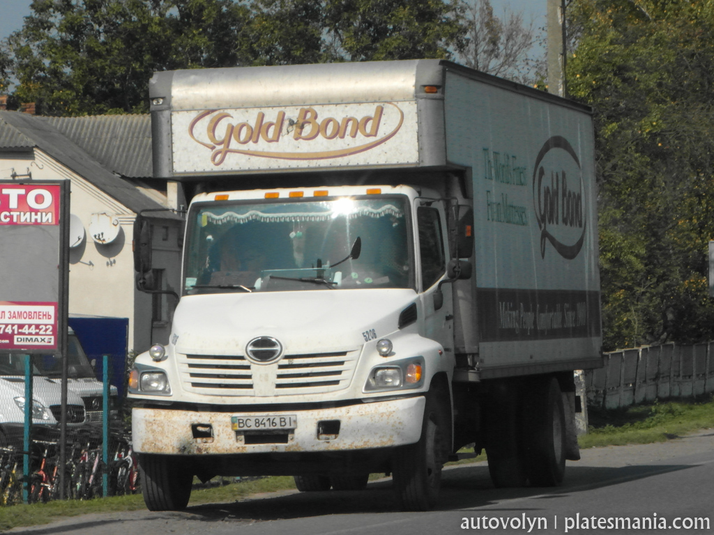 BC 8416 BI, Hino 600 Series 