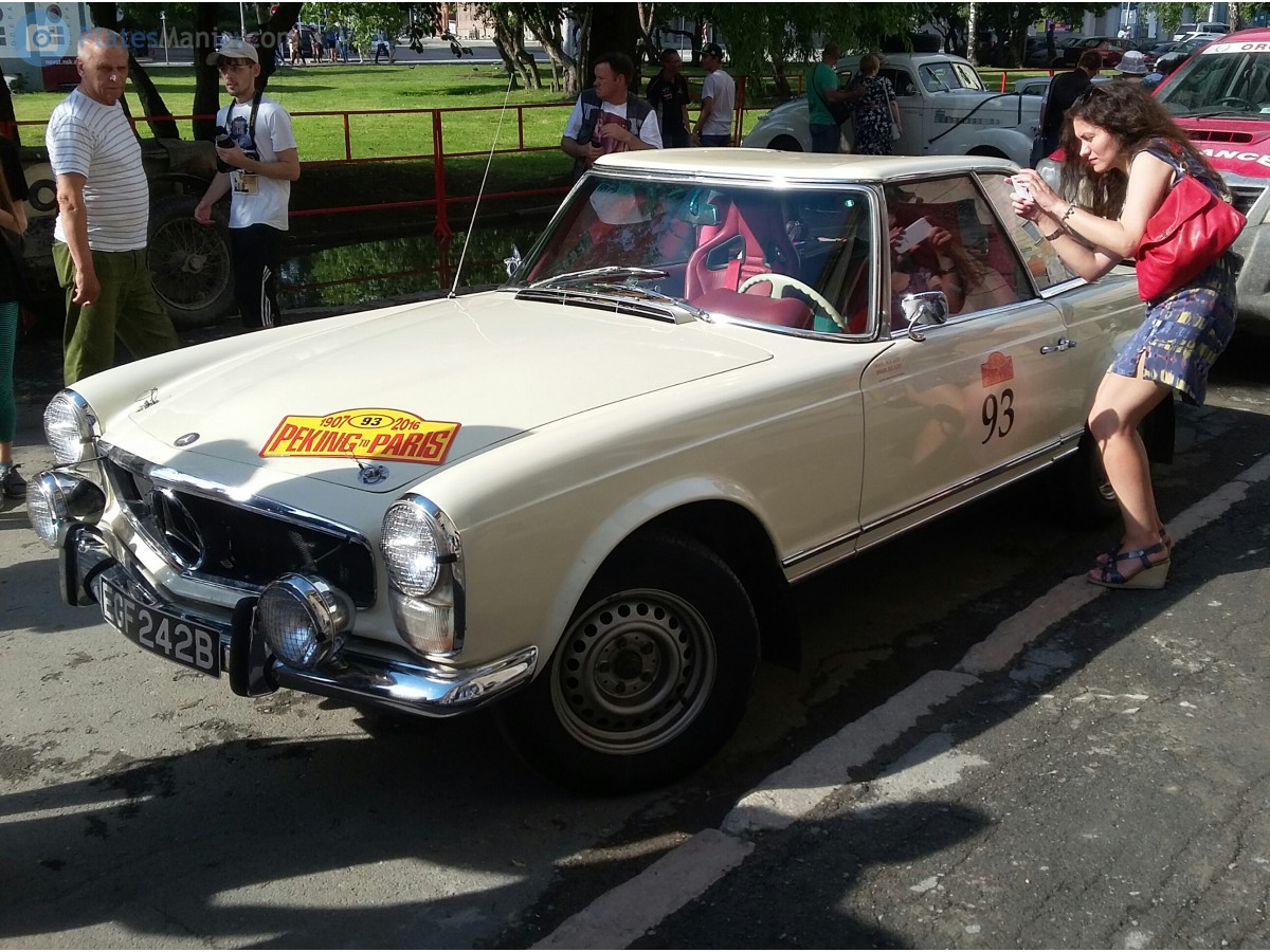 EGF242B, Mercedes-Benz SL-Klasse 2nd gen 230­–280 SL (W113), 1963–1971