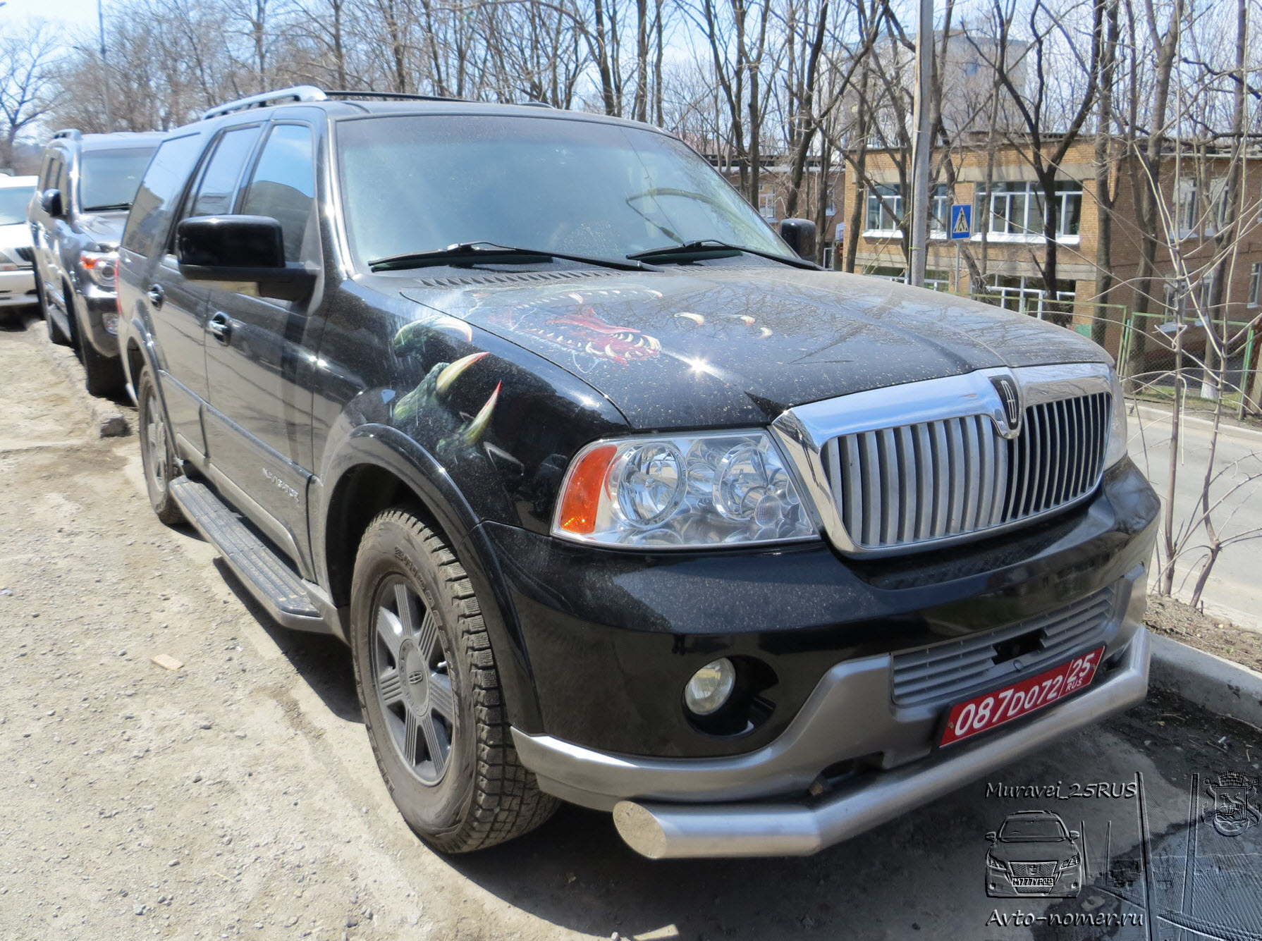 087 D 072 25, Lincoln Navigator 2nd gen (U228), 2002–2006
