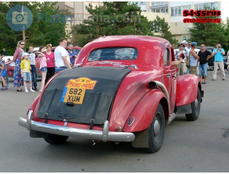 682 XUM, Plymouth Roadking