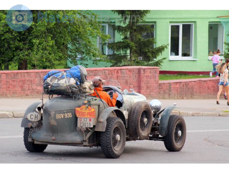 BUV 935, Bentley 4¼ Litre