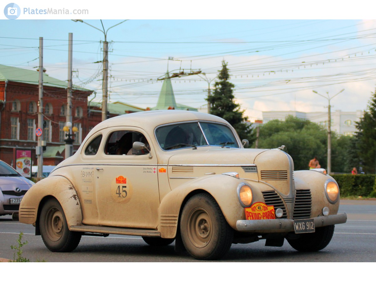 WXG912, Dodge Luxury Liner 