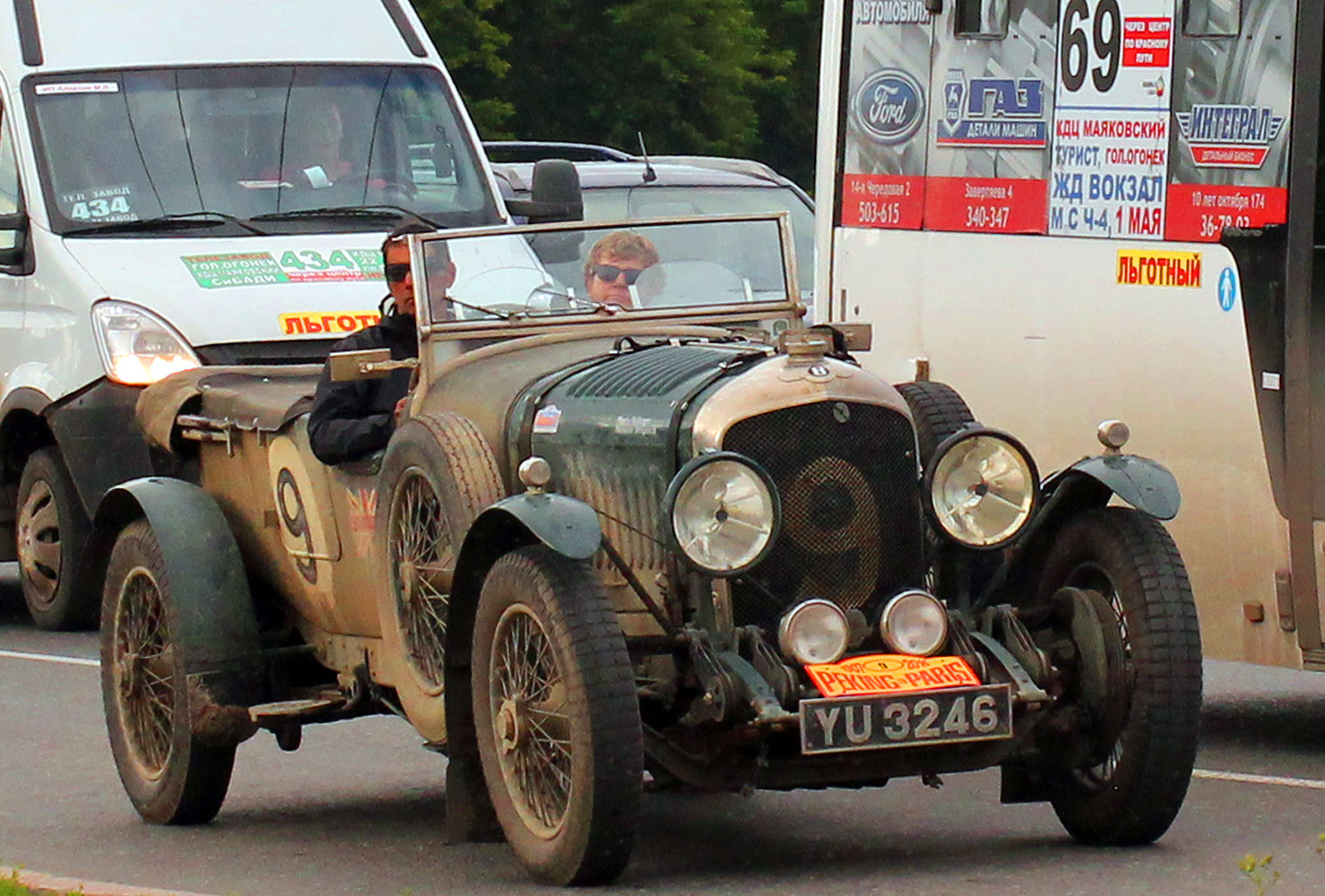 YU3246, Bentley 4½ Litre 