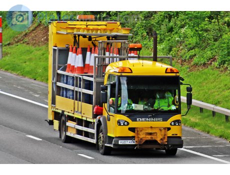 VU07 HXN, Dennis Elite