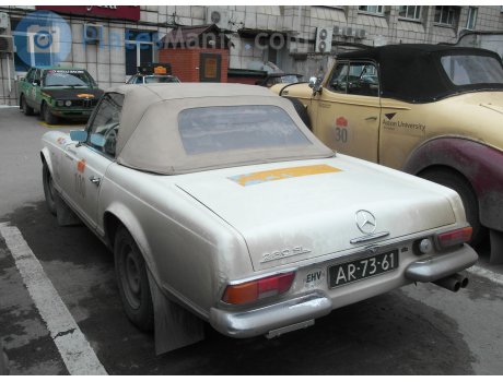 AR-73-61, Mercedes-Benz SL-Klasse