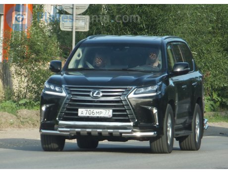 а706мр77, Lexus LX