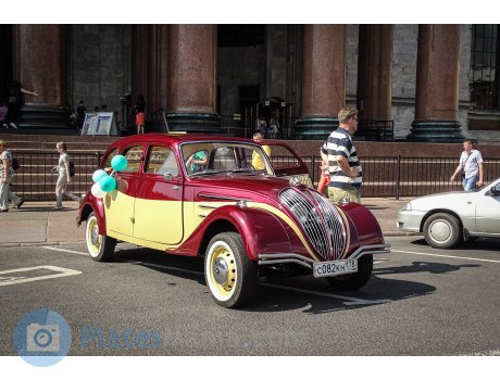 с082кн178, Peugeot 402
