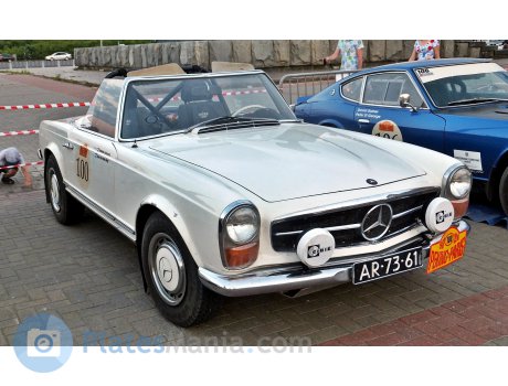 AR-73-61, Mercedes-Benz SL-Klasse