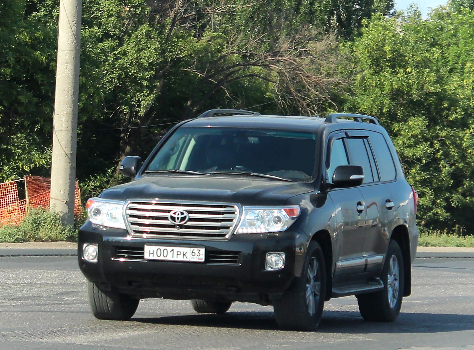 н 001 рк 63, Toyota Land Cruiser 200 (J200), 1st facelift, 2011–2015