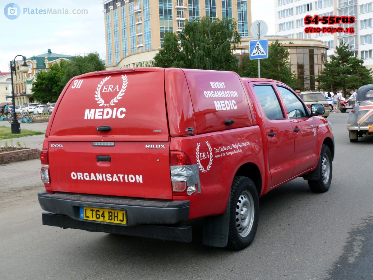 LT64BHJ, Toyota Hilux 