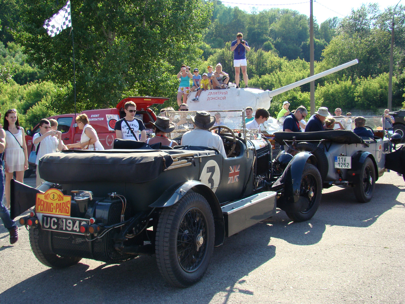 UC1943, Bentley 4½ Litre 